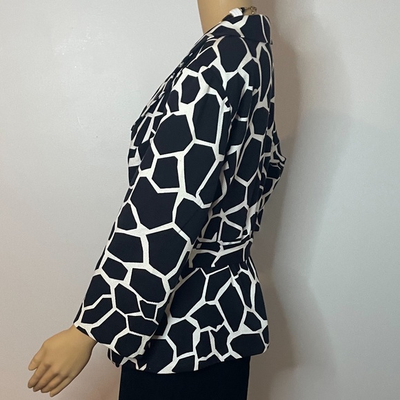 Vintage black white mod graphic belt sixties coat! - Picture 7 of 13